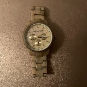 Michael Kors Women's MK5039 Ritz Horn Watch